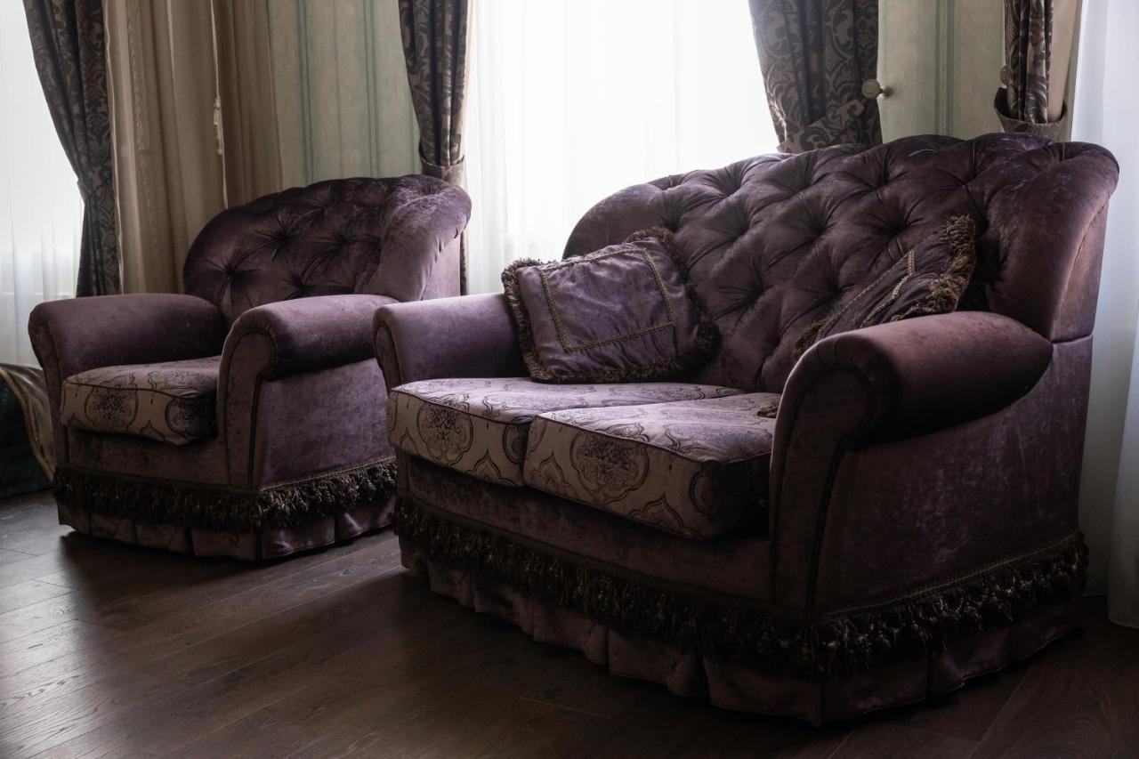 Hotel "Mandarin Clubhouse" Kharkiv Eksteriør bilde