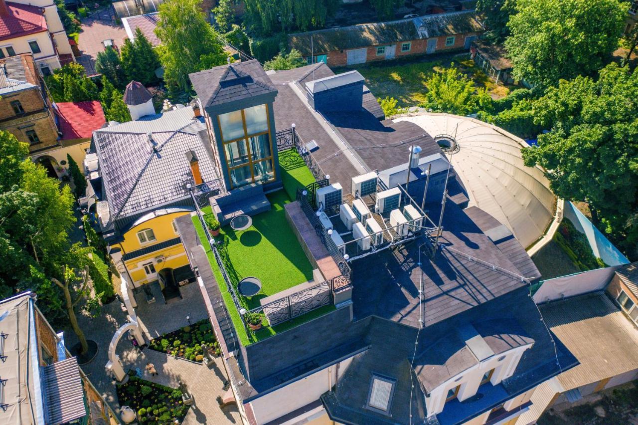 Hotel "Mandarin Clubhouse" Kharkiv Eksteriør bilde